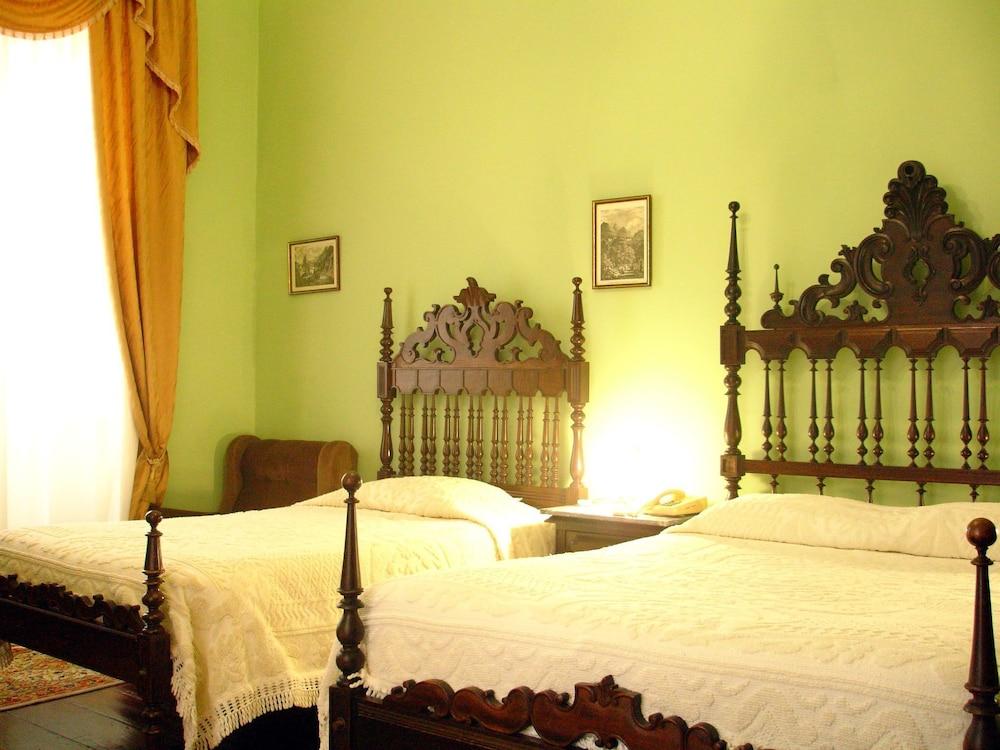 Alegre - Bussaco Boutique Hotel Лузу Екстер'єр фото